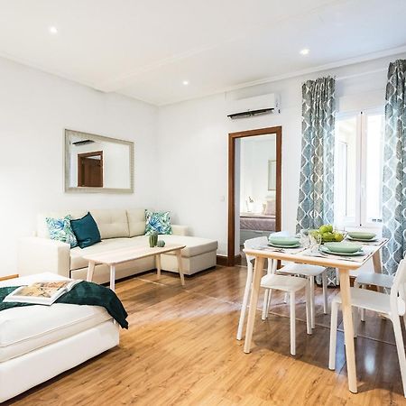 Lujosos Apartamentos En El Centro De Madrid Esterno foto