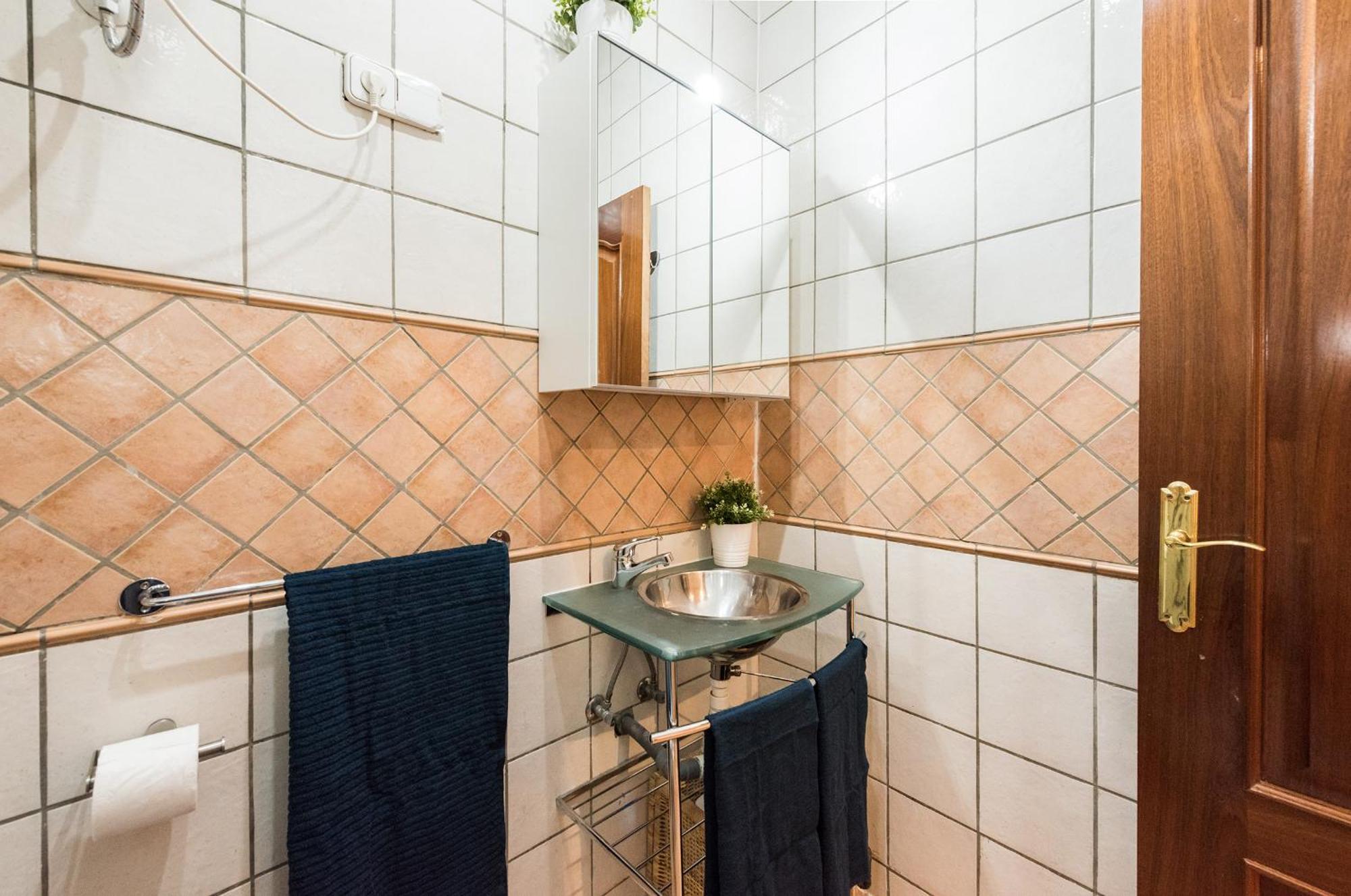Lujosos Apartamentos En El Centro De Madrid Esterno foto