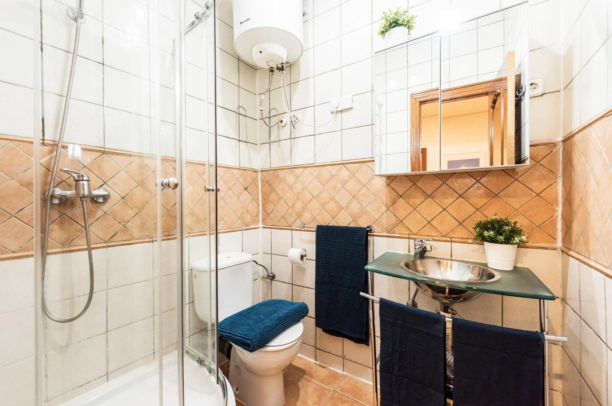 Lujosos Apartamentos En El Centro De Madrid Esterno foto
