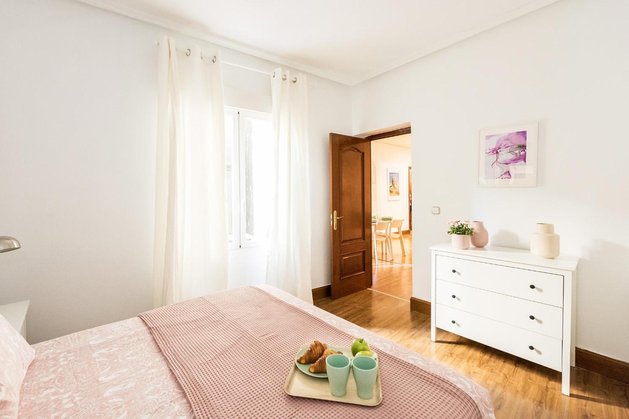Lujosos Apartamentos En El Centro De Madrid Esterno foto